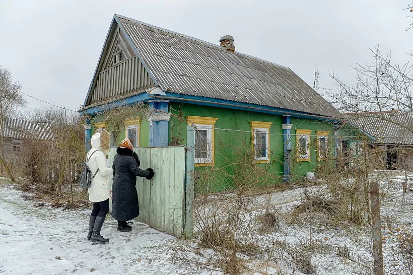 Baba-Katya-_Ekaterina-Panchenya_-iz-derevni-Pogost-1-90.jpg Baba-Katya-_Ekaterina-Panchenya_-iz-derevni-Pogost-1-90.jpg