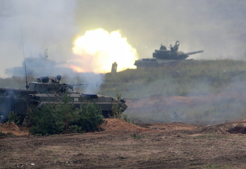 zapad-2017-russia-belarus-military-manuovers-drills-summary-tanks.jpg zapad-2017-russia-belarus-military-manuovers-drills-summary-tanks.jpg