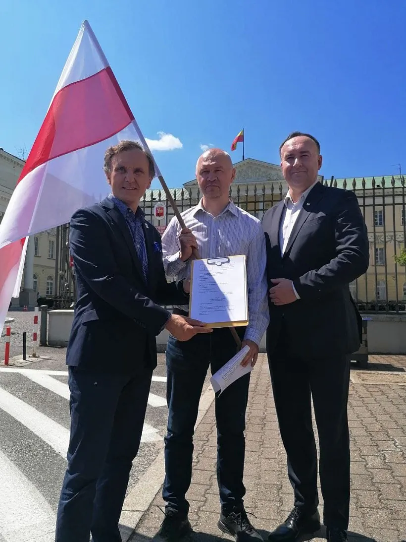 photo_2021-10-14_17-05-57.jpg photo_2021-10-14_17-05-57.jpg