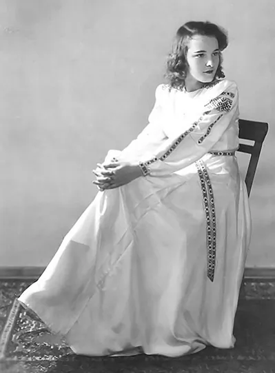 zinaida-mazeika-01.jpg zinaida-mazeika-01.jpg