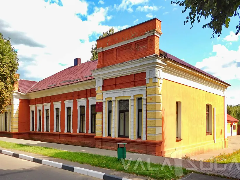  byhau-kolishnyaya-muzhchynskaya-gimnaziya