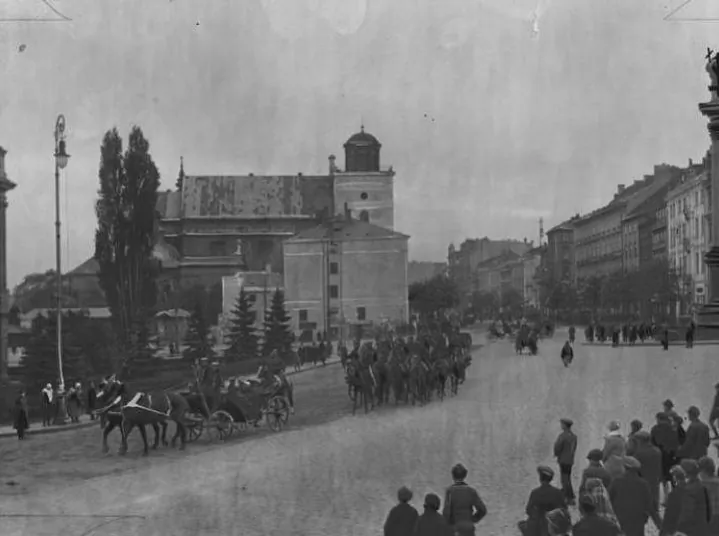 Dastaŭka zabaĺzamavanaha serca Tadevuša Kasciuški hanarovaj vartaj u Varšaŭski zamak, 1927 h.