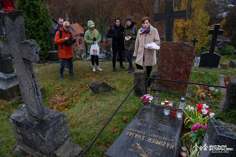 YYD_3694.jpg YYD_3694.jpg