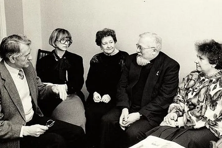 fbfeceaecbd774e7b774eaf0faa4517a.jpg fbfeceaecbd774e7b774eaf0faa4517a.jpg