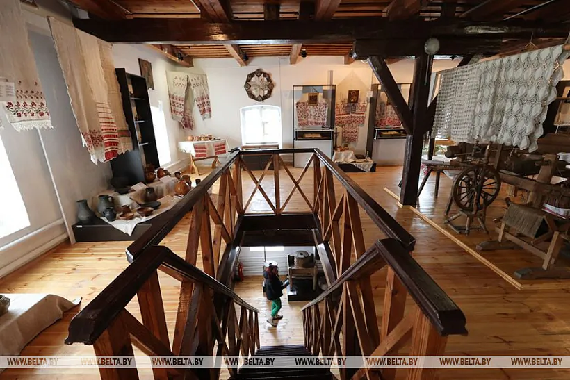 000027_F2B404CFB5665ABF432588BF001BF3EF_76257.jpg 000027_F2B404CFB5665ABF432588BF001BF3EF_76257.jpg