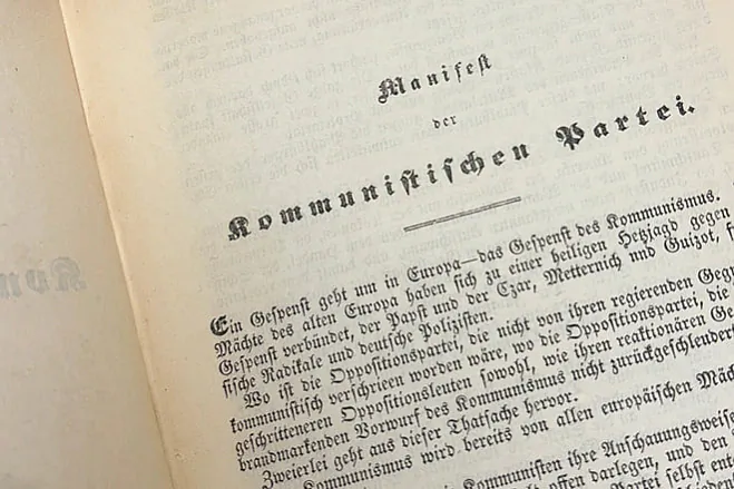 Pieršaja staronka Manifestu Marksa Pieršaja staronka Manifestu Marksa