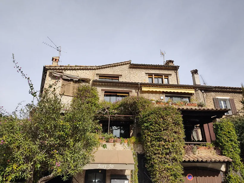 Budynak na miescy chliava, u jakim žyŭ Chaim Sucin u Kań-siur-Mer