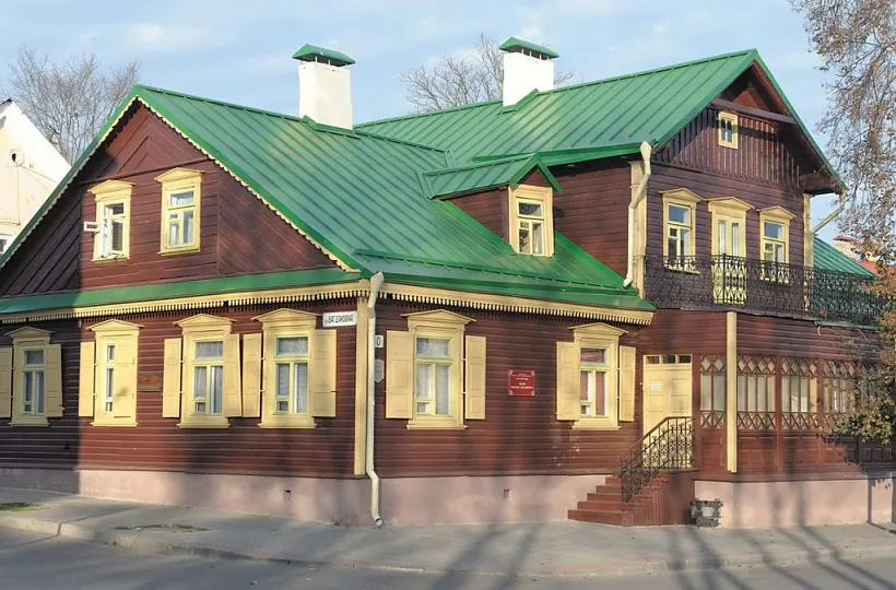 1. Дом-музей Багдановіча ў Гродне. Крыніца susanintop.com.jpg