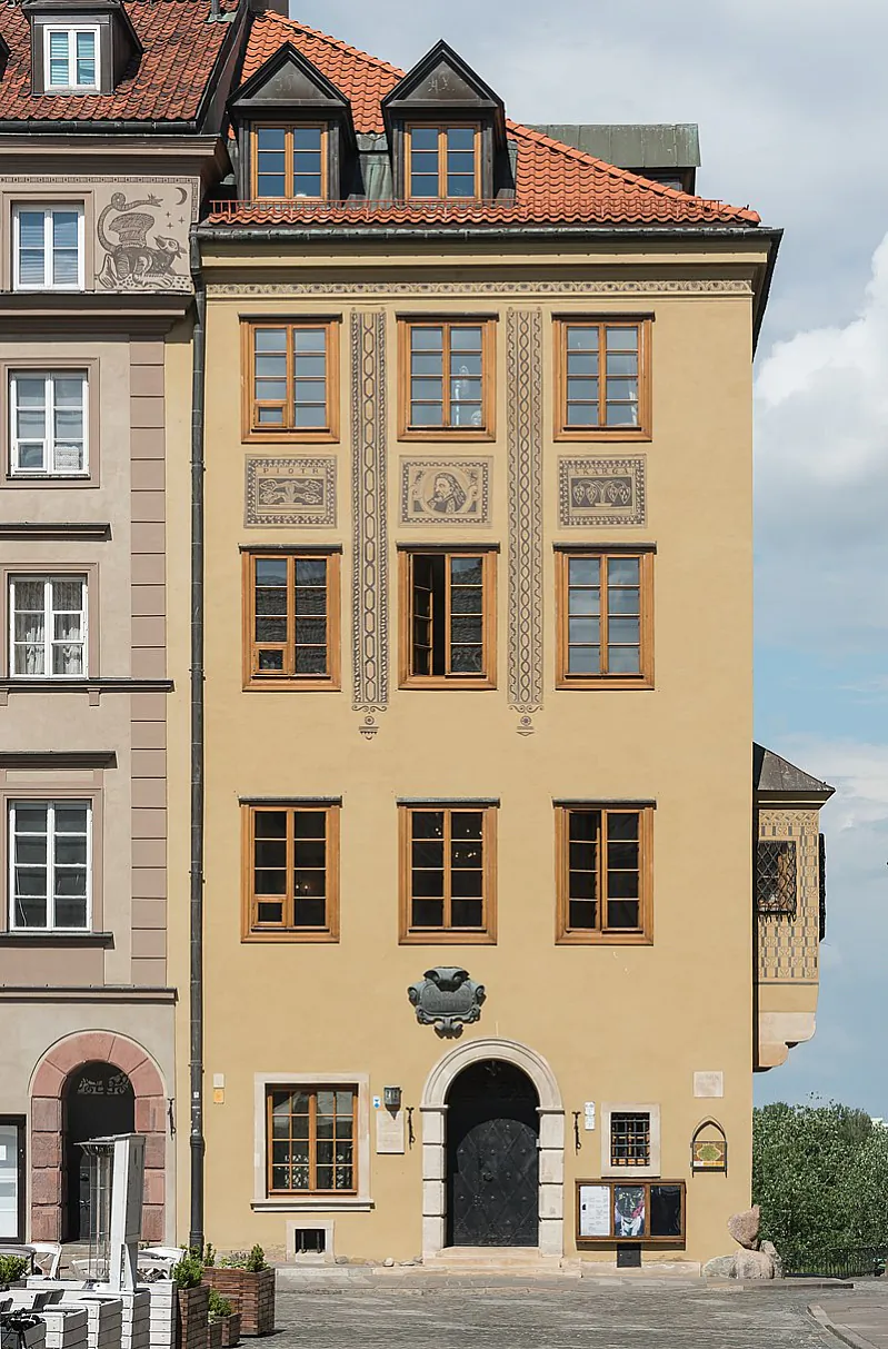 Kamienica_Bornbachowska_w_Warszawie_2021.jpg Kamienica_Bornbachowska_w_Warszawie_2021.jpg