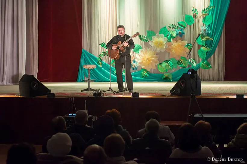 Zmicier Bartosik Zmicier Bartosik