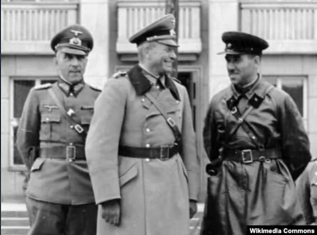 molatau.png molatau.png