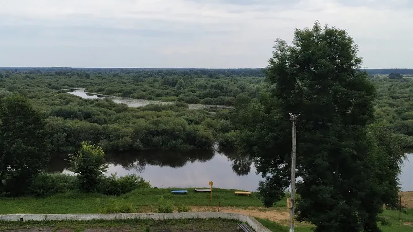 Miesca źlićcia Proni i Soža ŭ staroj častcy Słaŭharada. Miesca źlićcia Proni i Soža ŭ staroj častcy Słaŭharada.
