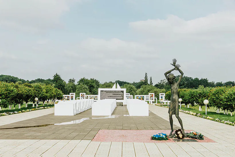 palac-kozel-pakleuskih-u-chyrvonym-beraze palac-kozel-pakleuskih-u-chyrvonym-beraze