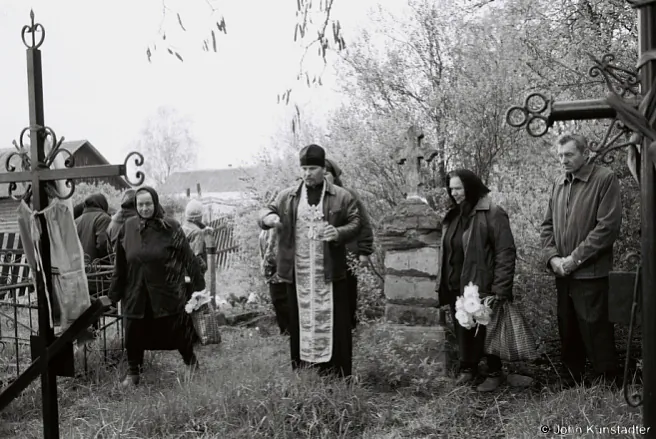 Radaŭnica na starych mohilkach Radaŭnica na starych mohilkach