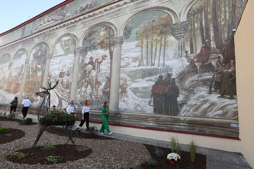Mural-Hrodna.jpg Mural-Hrodna.jpg