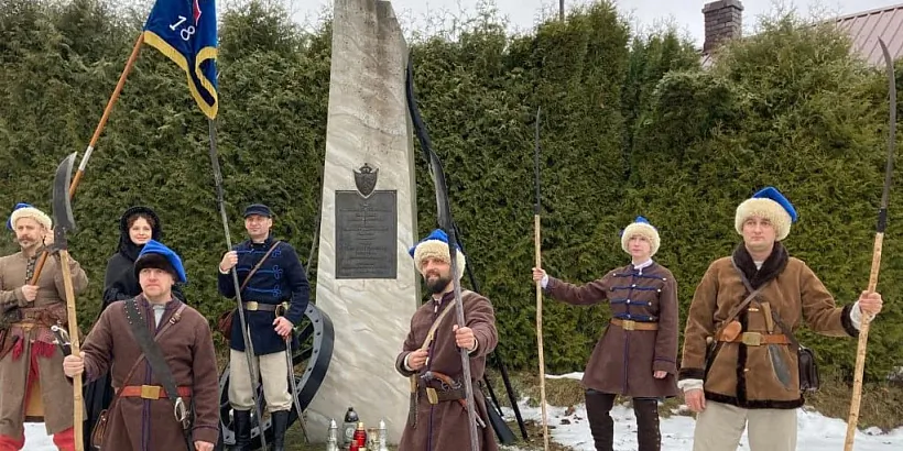 Udzieĺniki rekanstrukcyi paŭstannia 1863 hoda pad kiraŭnictvam Kastusia Kalinoŭskaha Udzieĺniki rekanstrukcyi paŭstannia 1863 hoda pad kiraŭnictvam Kastusia Kalinoŭskaha