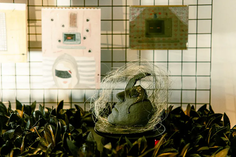 Frahmienty vystavy «Unutry i zvonku» Frahmienty vystavy «Unutry i zvonku»