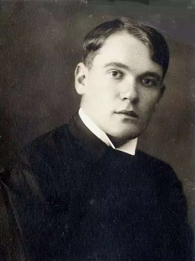 Maksim Lužanin Maksim Lužanin