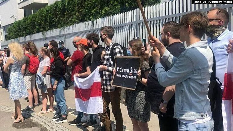 3971d897_de59_481a_b015_00272c1c3093_cx0_cy34_cw0_w1597_n_r1_st.jpg 3971d897_de59_481a_b015_00272c1c3093_cx0_cy34_cw0_w1597_n_r1_st.jpg