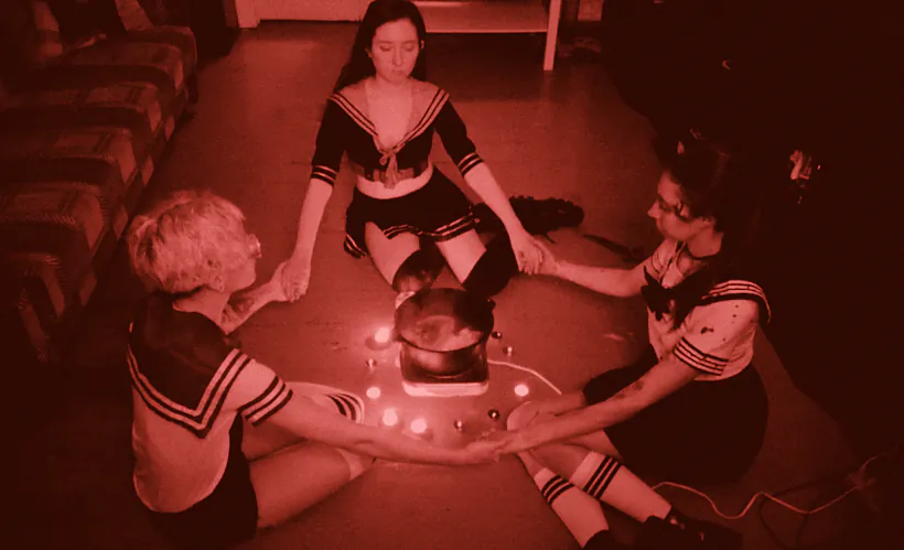 Фота 06. Кадр з фільма «Дзіцячае кіно». Крыніца_ kinoart.ru.png