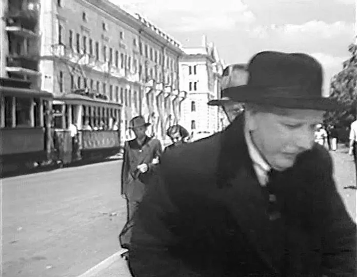 mal_30_Хто смяецца апошнiм. 1954 г.jpg mal_30_Хто смяецца апошнiм. 1954 г.jpg