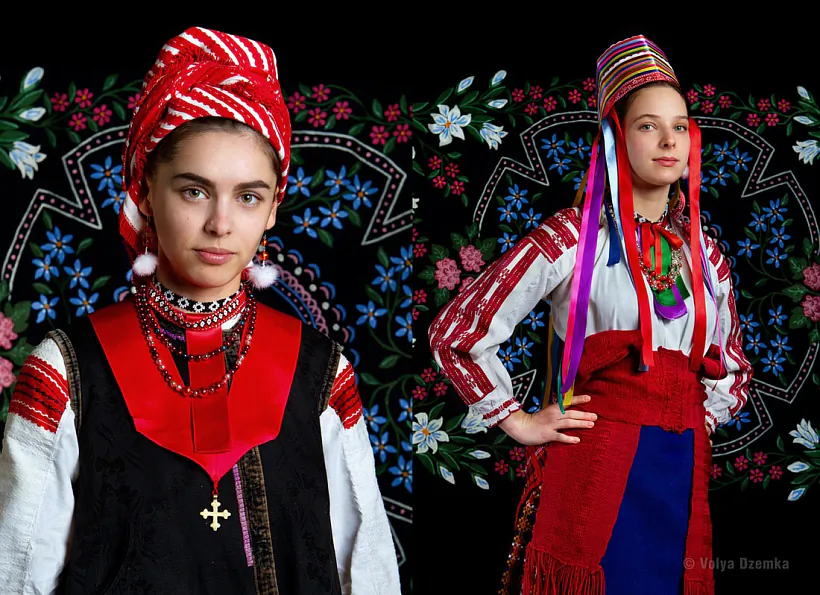 Narodny stroj z Niehliubki, z aĺboma «Tradycyjnyja stroi Bielarusi» Narodny stroj z Niehliubki, z aĺboma «Tradycyjnyja stroi Bielarusi»