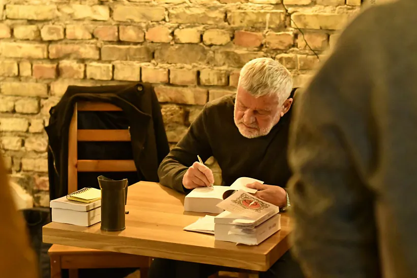 photo_2023-04-26_16-56-10 (2).jpg photo_2023-04-26_16-56-10 (2).jpg