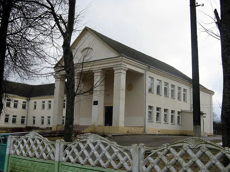 школа ў Мікалаеўшчыне