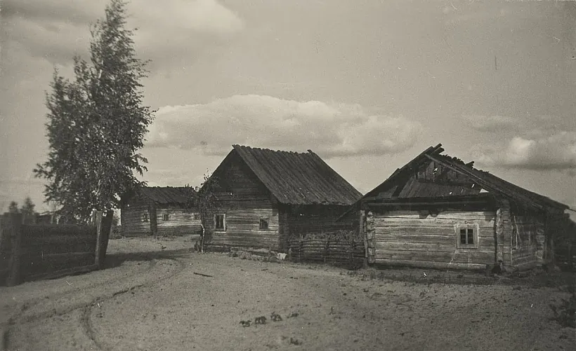 03хаты на полесье.jpg 03хаты на полесье.jpg