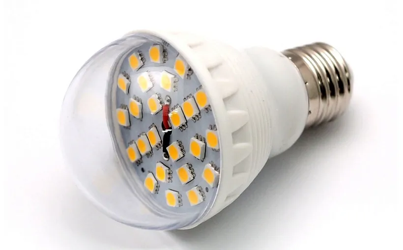 Svetadyod_lampa.jpg Svetadyod_lampa.jpg