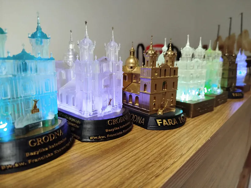 Minijaciury Farnaha kasciola