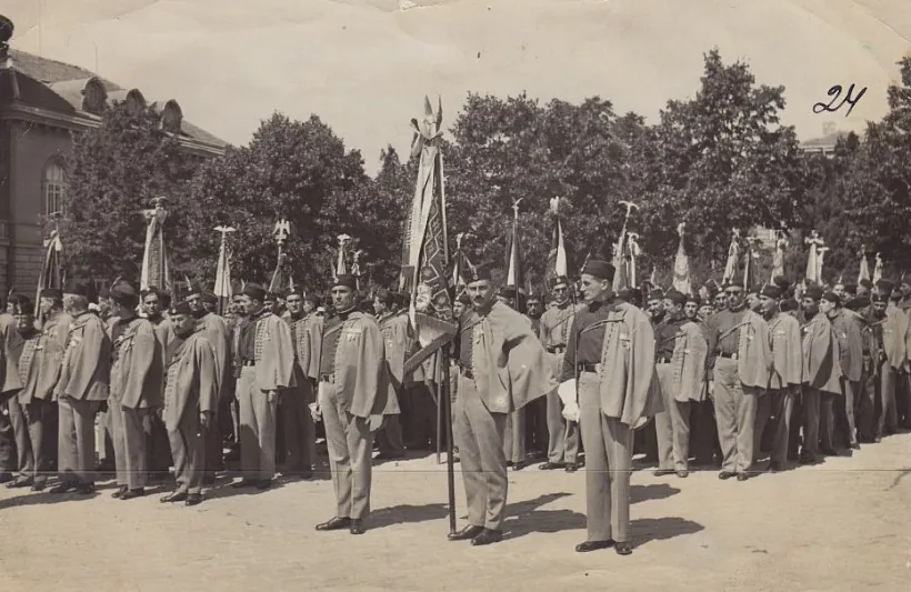 b8VTqxs.jpeg b8VTqxs.jpeg