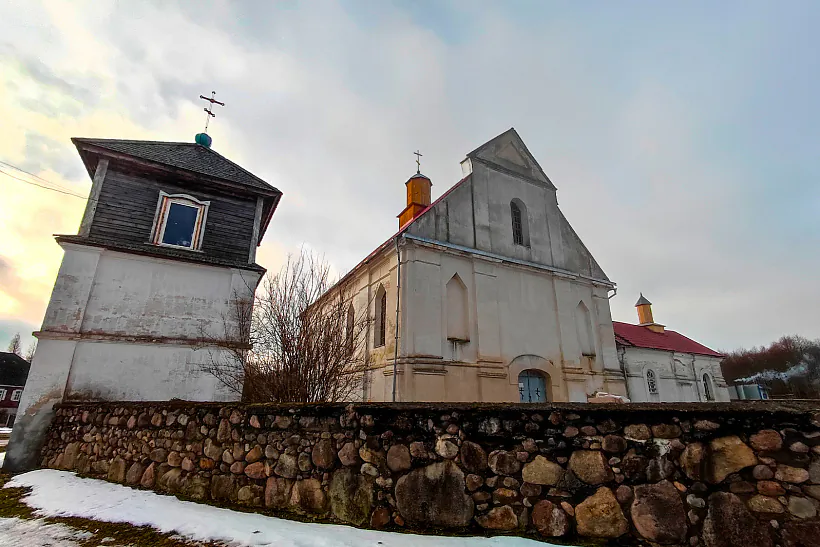 kascyol-uznyasennya-najsvyacejshaj-panny-maryi-plyaban.jpg kascyol-uznyasennya-najsvyacejshaj-panny-maryi-plyaban.jpg