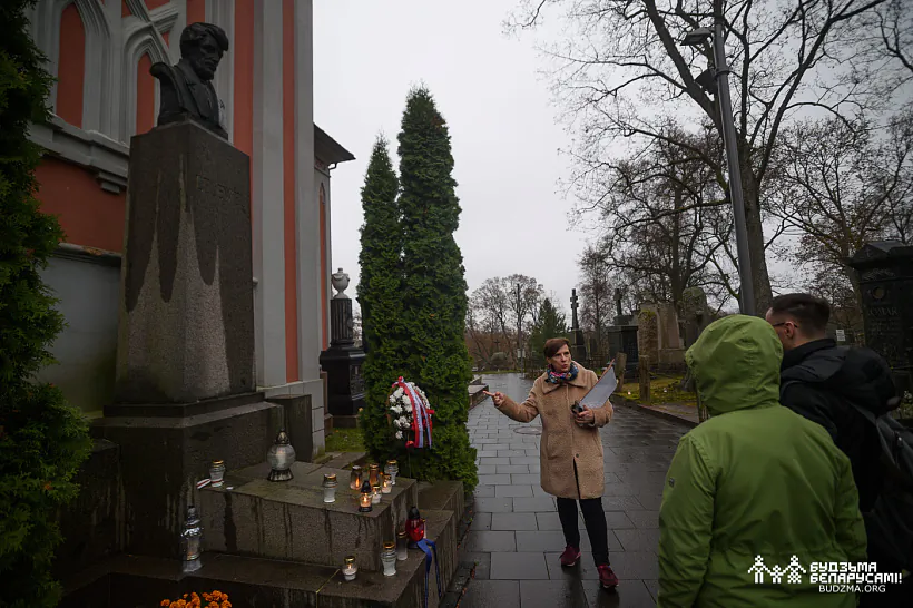 YYD_3915.jpg YYD_3915.jpg