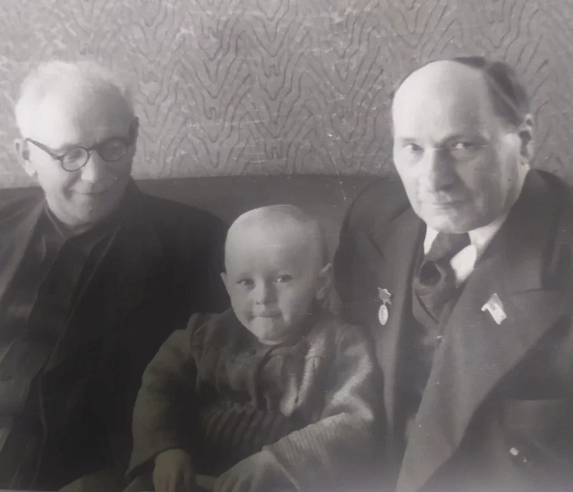 Janka Maŭr, Siarhiej Mickievič, Jakub Kolas