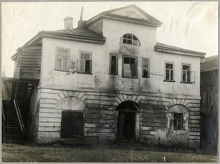 Budynak hrodskaha suda na Mienskim zamčyščy