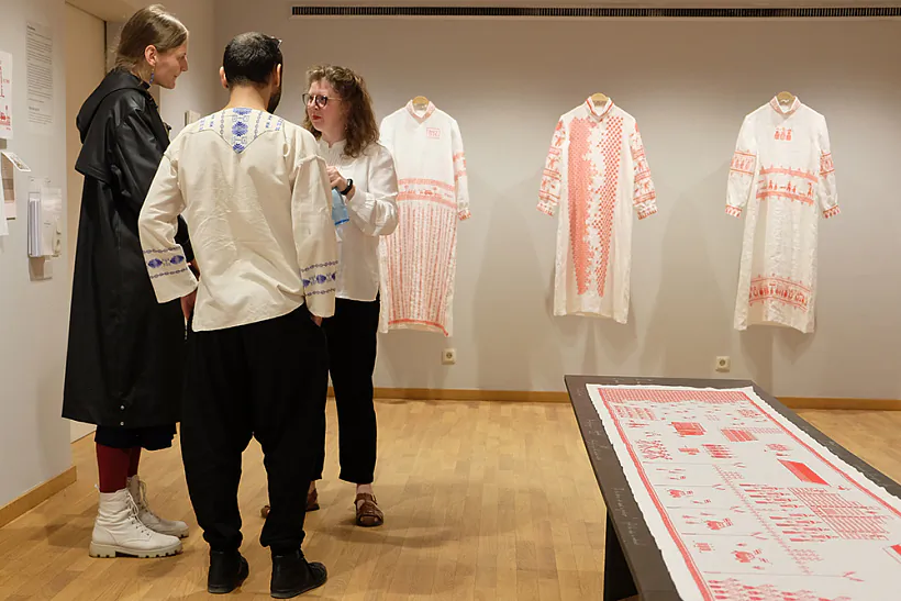 Ein Roter Faden_Rufina Bazlova_Suermondt-Ludwig-Museum_Aachen_photo by Mrs Hassel_01.JPG