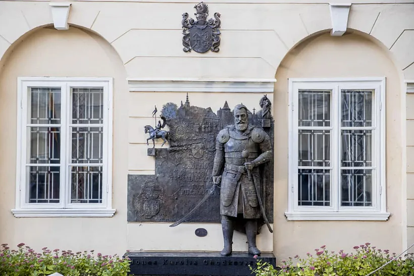 Помнік.jpg Помнік.jpg