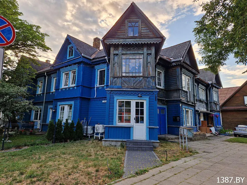 Draŭlianaja zabudova Žviarynasa