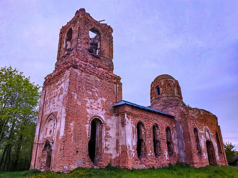 Свята-Аляксееўская царква. Фота: budzma.org  Свята-Аляксееўская царква. Фота: budzma.org