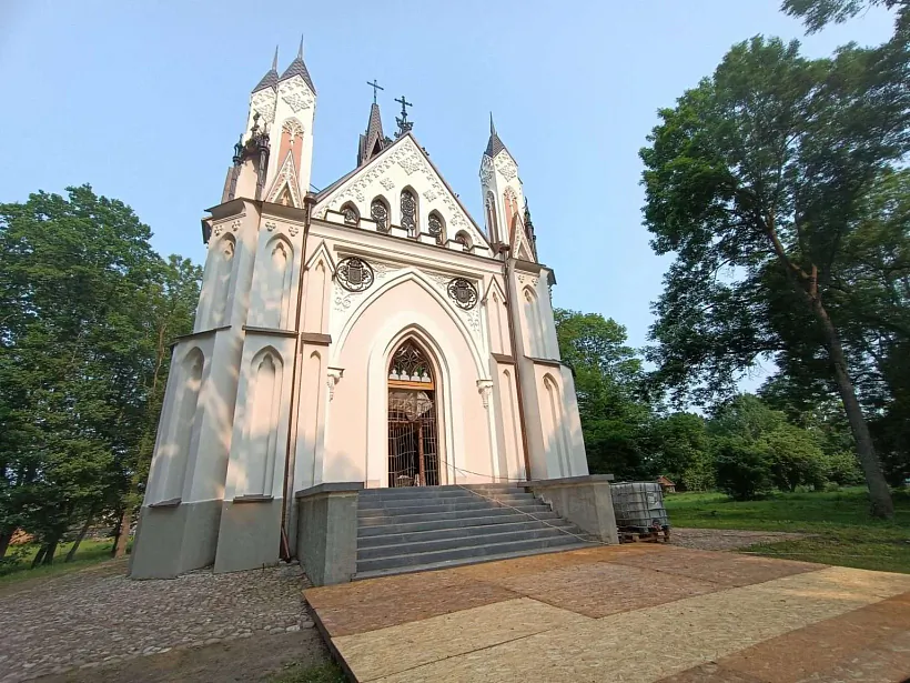 10-kaplica.jpg