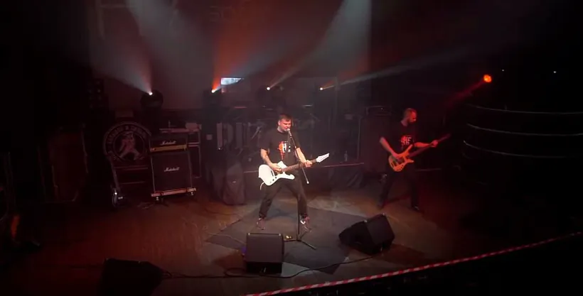 101-17.jpg 101-17.jpg