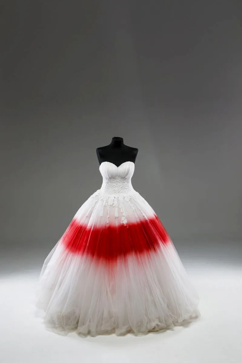 Viasieĺnaja sukienka «BČB-niaviesty» Iny Zajcavaj