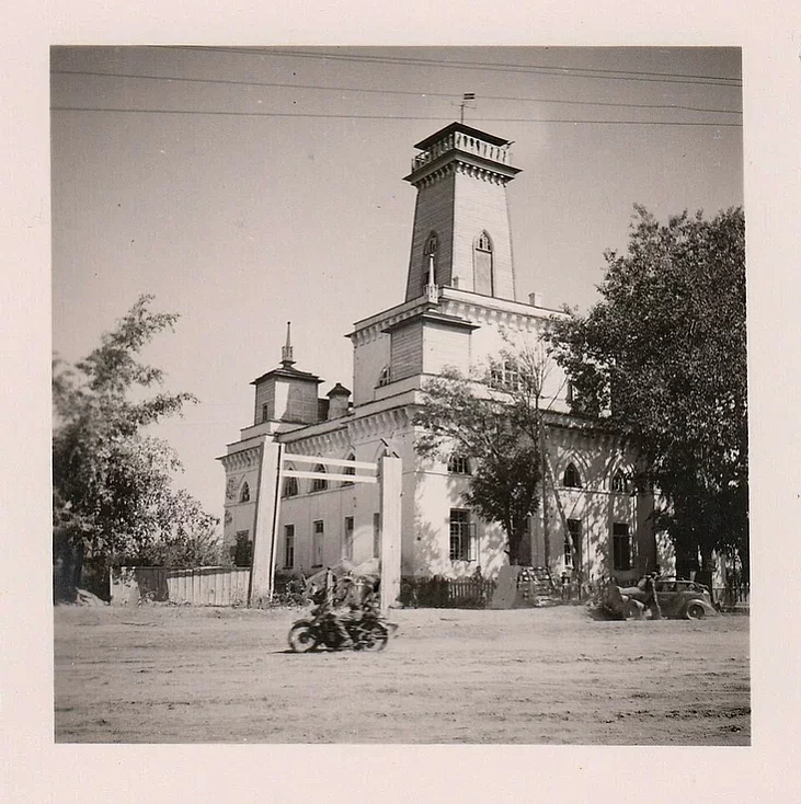 Čačerskaja ratuša ŭ čas niamieckaj akupacyi 1941‑1944 hadoŭ