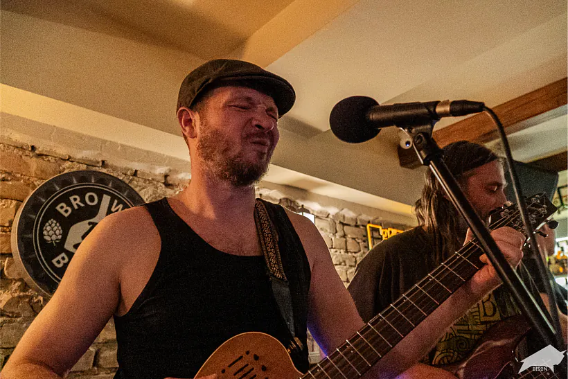 Антон Сіроцін, канцэрт у пбе Beer4U. Фота: Антон Бізон Антон Сіроцін, канцэрт у пбе Beer4U. Фота: Антон Бізон