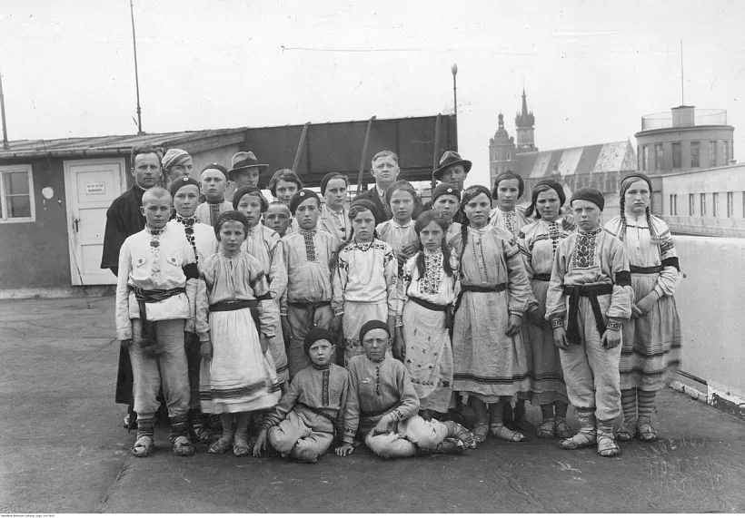 Bielarusy ŭ Varšavie