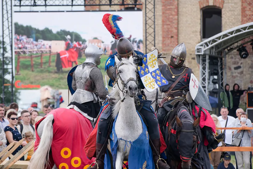 Fest «Liehiendarnyja epochi» Fest «Liehiendarnyja epochi»