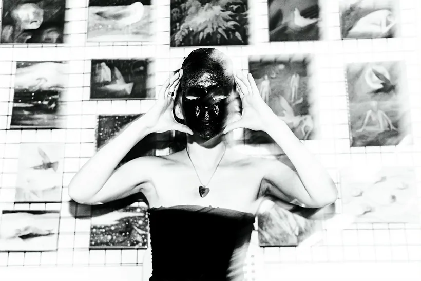 Frahmienty vystavy «Unutry i zvonku» Frahmienty vystavy «Unutry i zvonku»