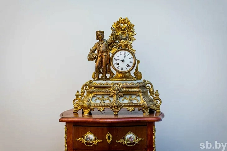 Ekspazicyja muzieja ŭ abnoŭlenaj Čačerskaj ratušy