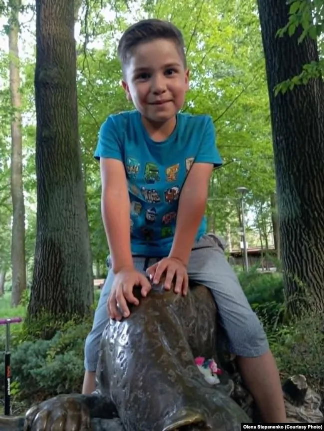 Adam u parku ŭ Bučy